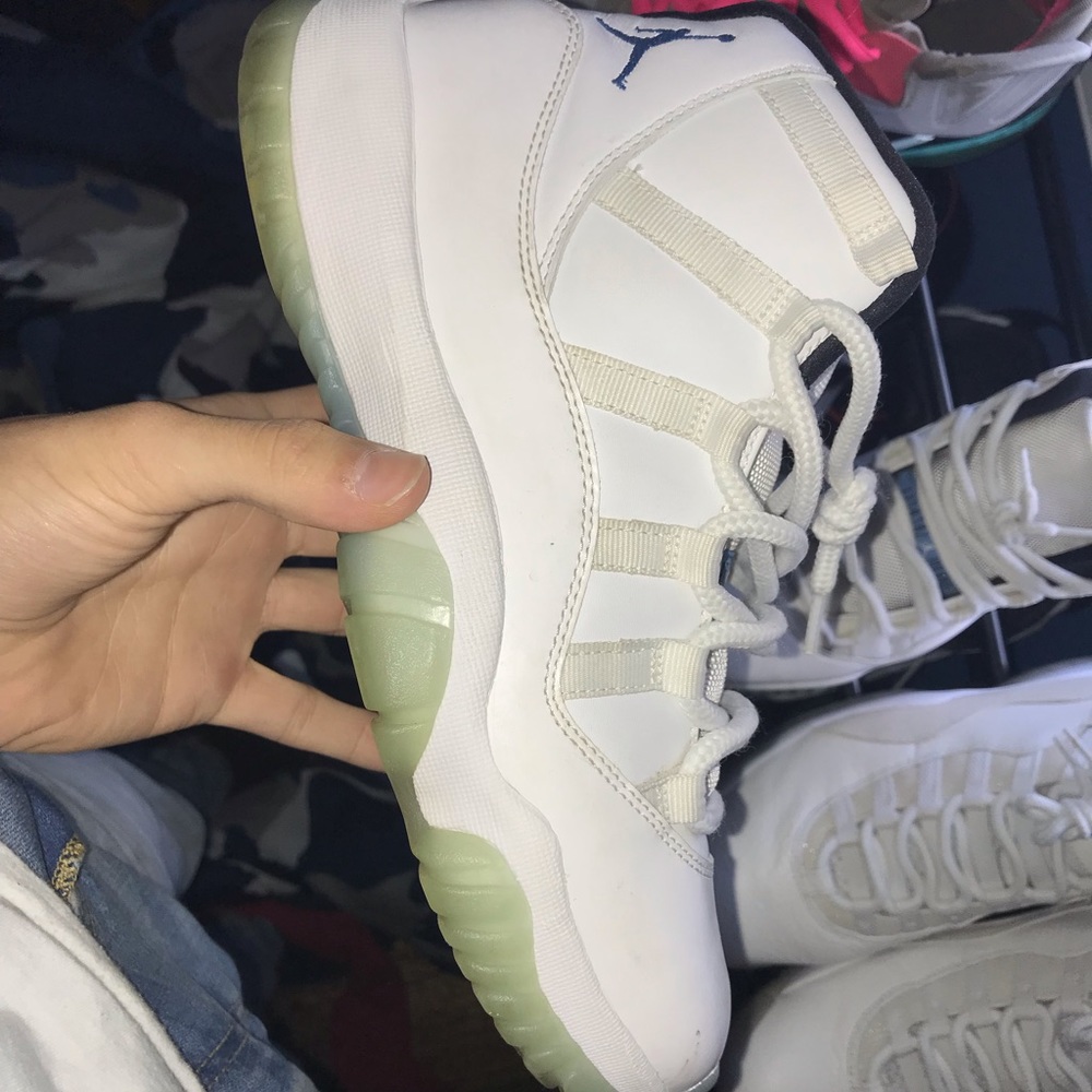 Columbia 11s size 8.5